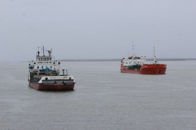 Навигация по завозу грузов в Якутии идёт к завершению /    Республика Саха (Якутия)