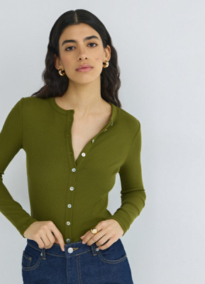 Приталенный лонгслив на пуговицах, Зеленый