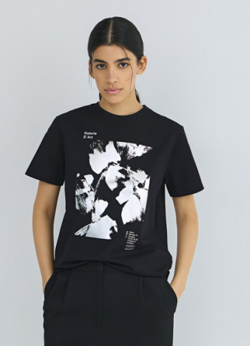 Футболка с принтом, Черный