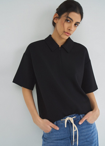 Поло с воротником на молнии, Черный