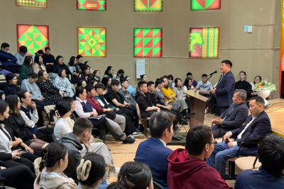 Вилюйский улус посетил Алексей Егоров, доверенное лицо Владимира Путина в Якутии / ЯСИА  Вилюйский Республика Саха (Якутия)