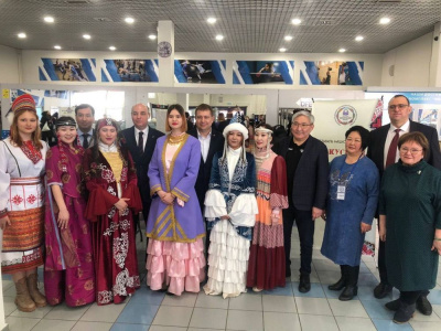 «Вкусный. Дружный. Мирный»: фестиваль Мирнинской Ассамблеи /  Мирный Мирнинский Республика Саха (Якутия)