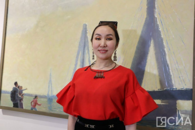 Художница Мира Аргунова представила крупноформатную картину «Мост через реку Лену» / Нарыйа Пахомова   