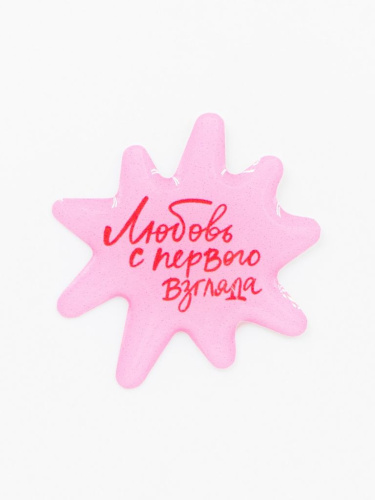 Стикер объемный "Любовь с первого взгляда"