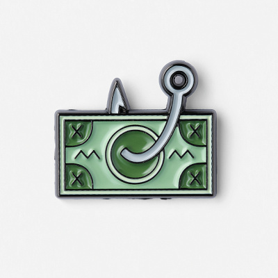 Значок эмалированный "На крючке"