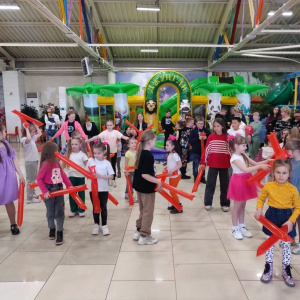 «Курс на лето» взял с прошлых выходных Чудо парк Ассоциации АЯМ! / Ольга Жукова Алдан Алданский Республика Саха (Якутия)