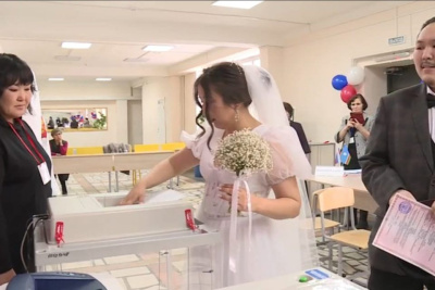 Светлана Андреева: «Я проголосовала за развитие страны» / ЯСИА   