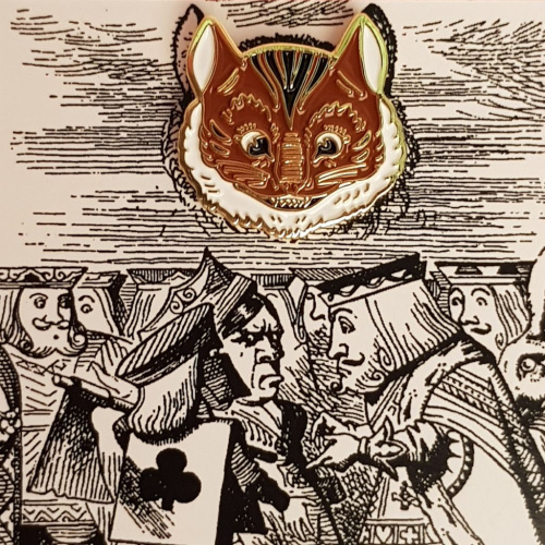 Значок эмалированный "Алиса" Кот