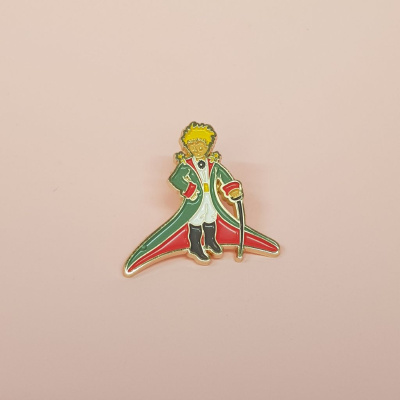 Значок эмалированный "Маленький принц" Принц с саблей