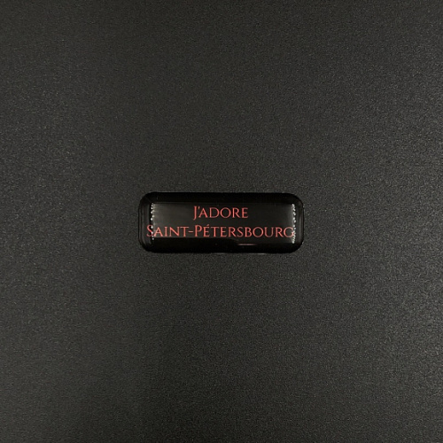 Стикер объемный "Jadore" красный на черном