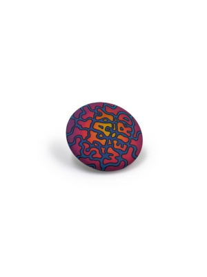 Значок закатной "Stay weird"