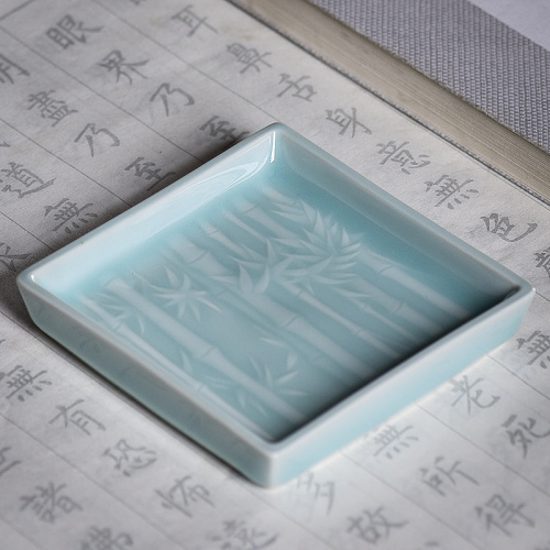 Блюдечко для туши "Бамбук" цвет: бледно-голубой