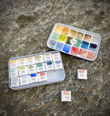 Набор акварели "Handy" Карелия, 18 кювет 2 мл, в металлическом боксе