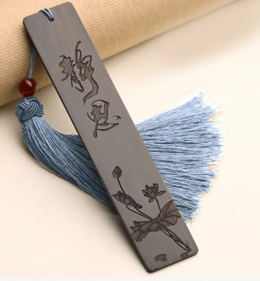 Закладка для книг с кисточкой "Созерцание" (сандаловое дерево)