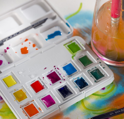 Наборы акварели Talens "Van Gogh" 12 кювет + кисть, разный состав