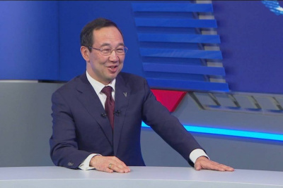 Айсен Николаев рассказал о прошедших встречах с отцами Героев России / Айаал Аргунов   