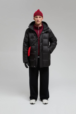 Пуховое полупальто с воротником-стойкой