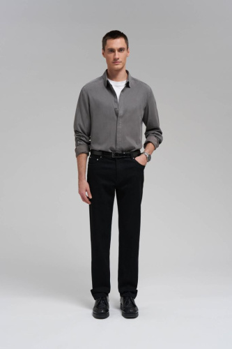 Джинсы прямого кроя