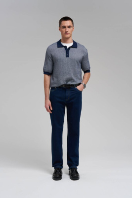 Джинсы прямого кроя