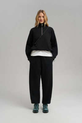 Толстовка свободного кроя из футера