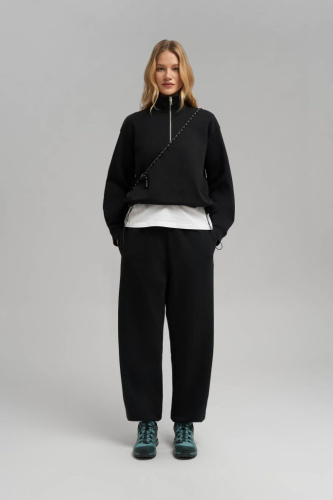 Толстовка свободного кроя из футера