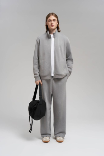 Толстовка прямого кроя из футера