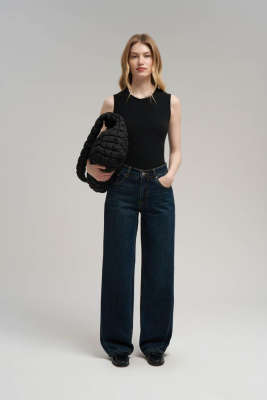 Джинсы прямого кроя