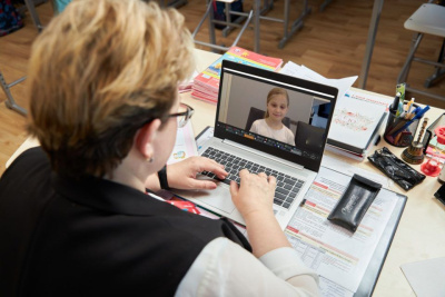 Сферум запустил творческий конкурс для педагогов об опыте использования сервиса / ЯСИА   