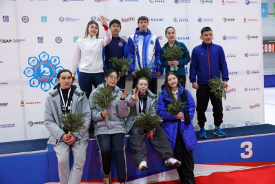 Шорт-трекисты Якутска вышли в абсолютные лидеры зимней спартакиады / Дьулустаан Сергеев Якутск Якутск Республика Саха (Якутия)