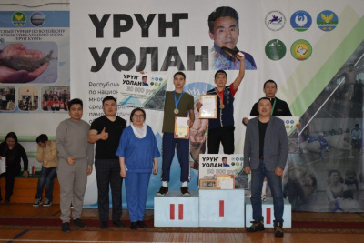 Чурапчинский многоборец Петр Попов выиграл турнир «Үрүҥ уолан» среди старшеклассников / ЯСИА   