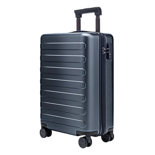 Чемодан Xiaomi Ninetygo Rhine Luggage 28" 71,5 х 49 х 29см/100л/ 5,1кг (серый)