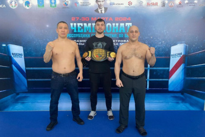 Тринадцатикратный. Пётр Егоров из Мегино-Кангаласского улуса вновь стал чемпионом Якутии по боксу / Дьулустаан Сергеев   