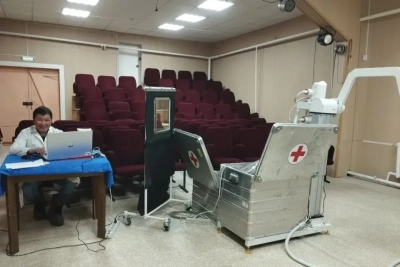 В Абыйском районе Якутии более 1600 человек прошли обследование на передвижном флюорографе / ЯСИА   