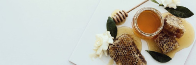 Мёд помогает снизить уровень холестерина и сбросить вес /    