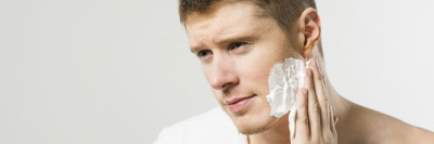 Пена для бритья может быть небезопасной для здоровья и экологии /    