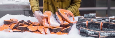 Россияне стали реже жаловаться на качество мяса, рыбы и овощей /    