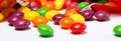 На производителя Skittles подали в суд из-за содержания вероятно опасной добавки /    