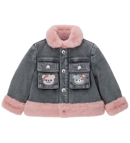 Куртка для маленькой девочки