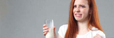 Британским потребителям придется определять срок годности молока на запах /    