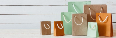 Бумажные пакеты вредят планете сильнее пластиковых /    