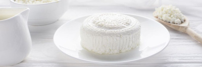 «Надо брать!» на ТВ: первый выпуск новой передачи Роскачества посвящен выбору творога /    