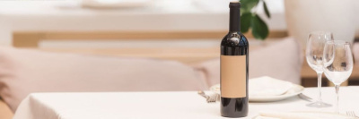 Роскачество поддержало идею выделять в меню отечественные вина /    