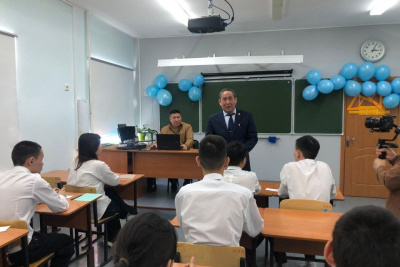 В Мегино-Кангаласском районе открыли фирменный класс судостроения / ЯСИА   