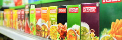 Власти раскрыли долю фальсификата в продуктах питания /    