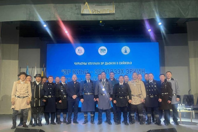 «Основа крепкой семьи и сильного государства»: председатель Лиги отцов Якутии - о роли главы семьи / Нарыйа Пахомова   Республика Саха (Якутия)