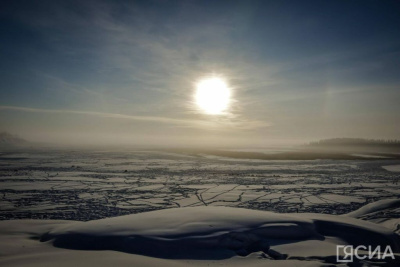 Прогноз магнитных бурь: Земля входит в зону действия крупных дыр на Солнце / ЯСИА   
