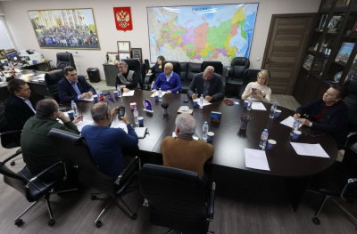 Заседание секретариата Союза журналистов России /    