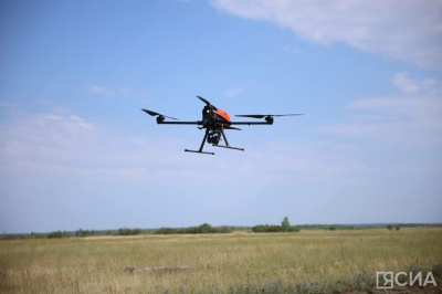 В Якутии ветеран специальной военной операции учит детей азам управления БПЛА / ЯСИА   