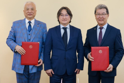 Джулустан Борисов провёл встречу с представителями хэйлунцзянской корпорации «Сюань Юань» / ЯСИА   