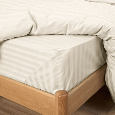Простыня Экрю страйп-сатин 40962
